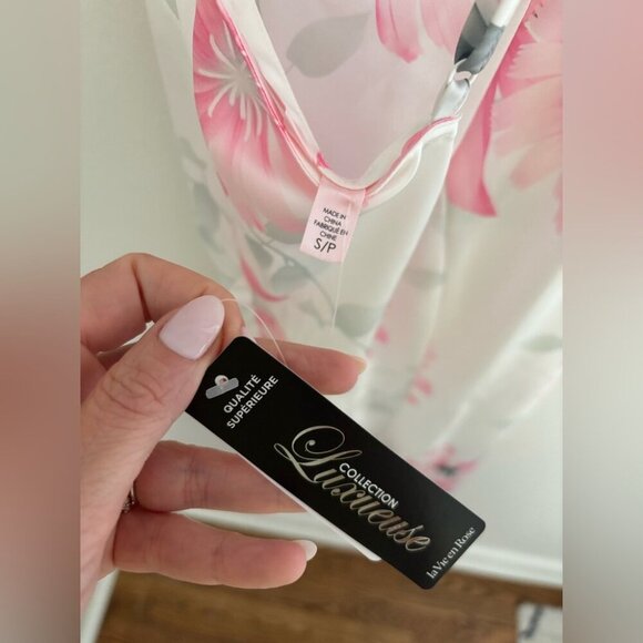 La Vie en Rose Floral Print Satin Night Slip NWT - Picture 7 of 7